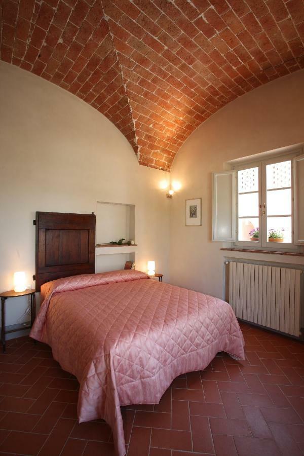 פאלאיה Agriturismo Podere La Casa מראה חיצוני תמונה